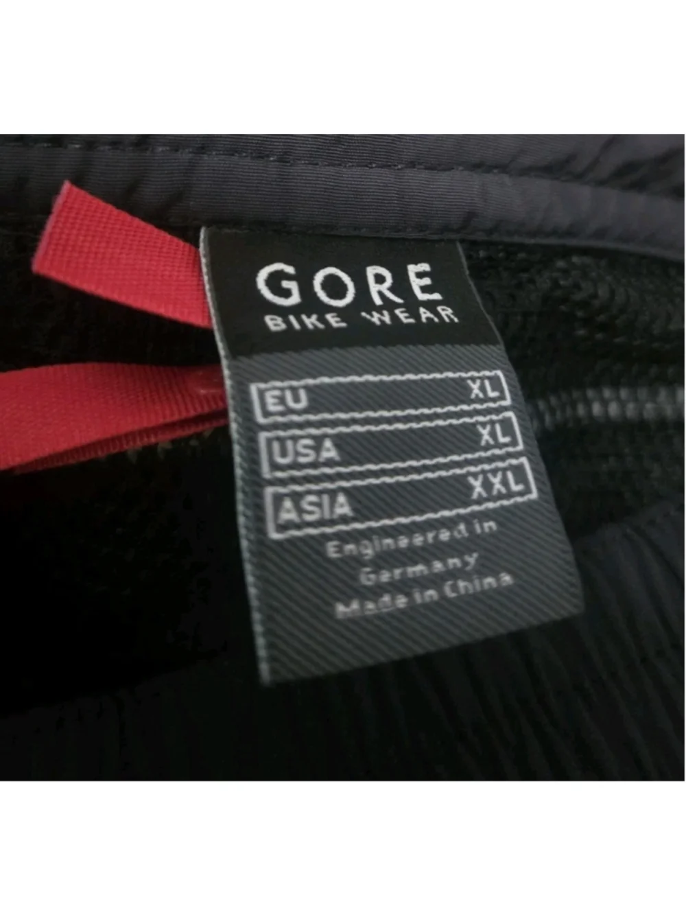 GORE Bike Wear Men's XL Cycling MTB Shorts Black Padded Liner Removable EU XL